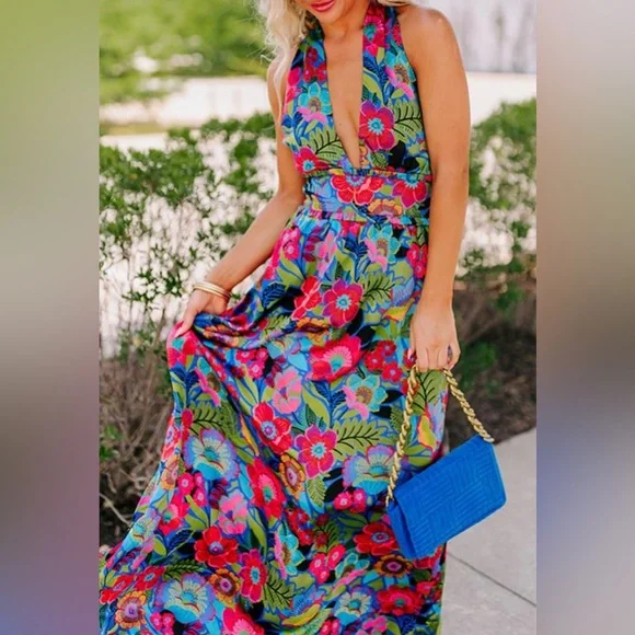 NWOT Sugarlips Vibrant Floral Halter Style Maxi Dress - Picture 2 of 13